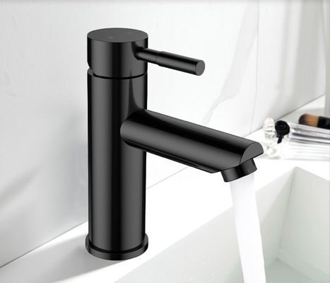 El grifo de acero inoxidable negro sin plomo del lavabo lleva - el logotipo modificado para requisitos particulares resistente