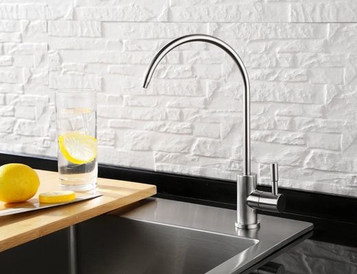 Grifos de acero inoxidables cepillados pulidos de la cocina no fáciles a la larga vida del moho