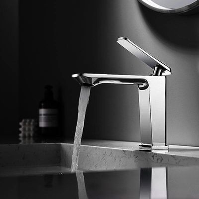Galjanoplastia caliente y fría del apartamento del hotel del lavabo del mezclador 0.3-0.6um Chrome