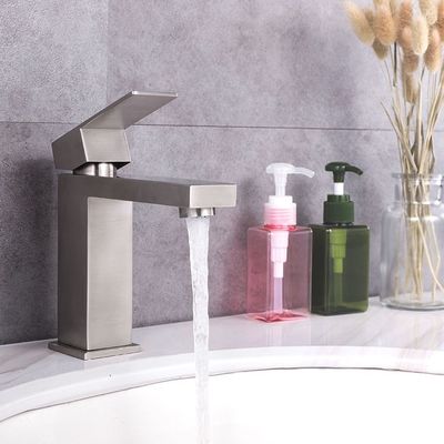 Lavabo inoxidable cepillado 302 de plata caliente y golpecitos fríos no fáciles al moho