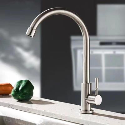 La sola cubierta de cepillado de pulido tradicional del grifo del lavabo montó